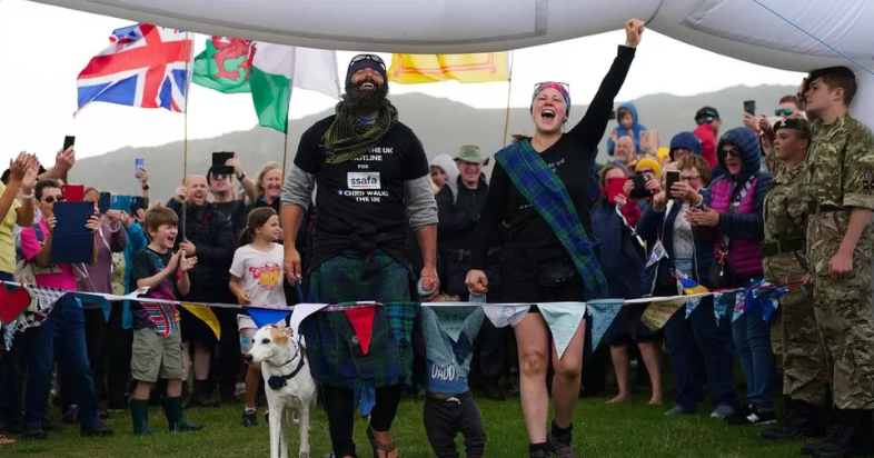 Ex-paratrooper Chris Lewis finishes six-year walk around UK