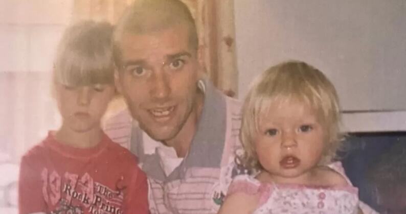 Coroner’s concerns over missing dad who died between fence panels