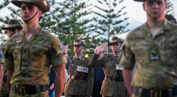 Australia and New Zealand honor their war dead with dawn services on Anzac Day