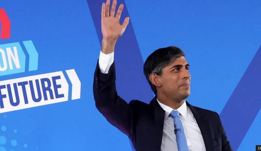 Sunak pledges further tax cuts in Tory manifesto